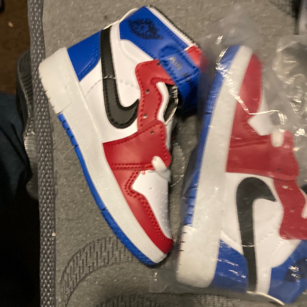 Nike